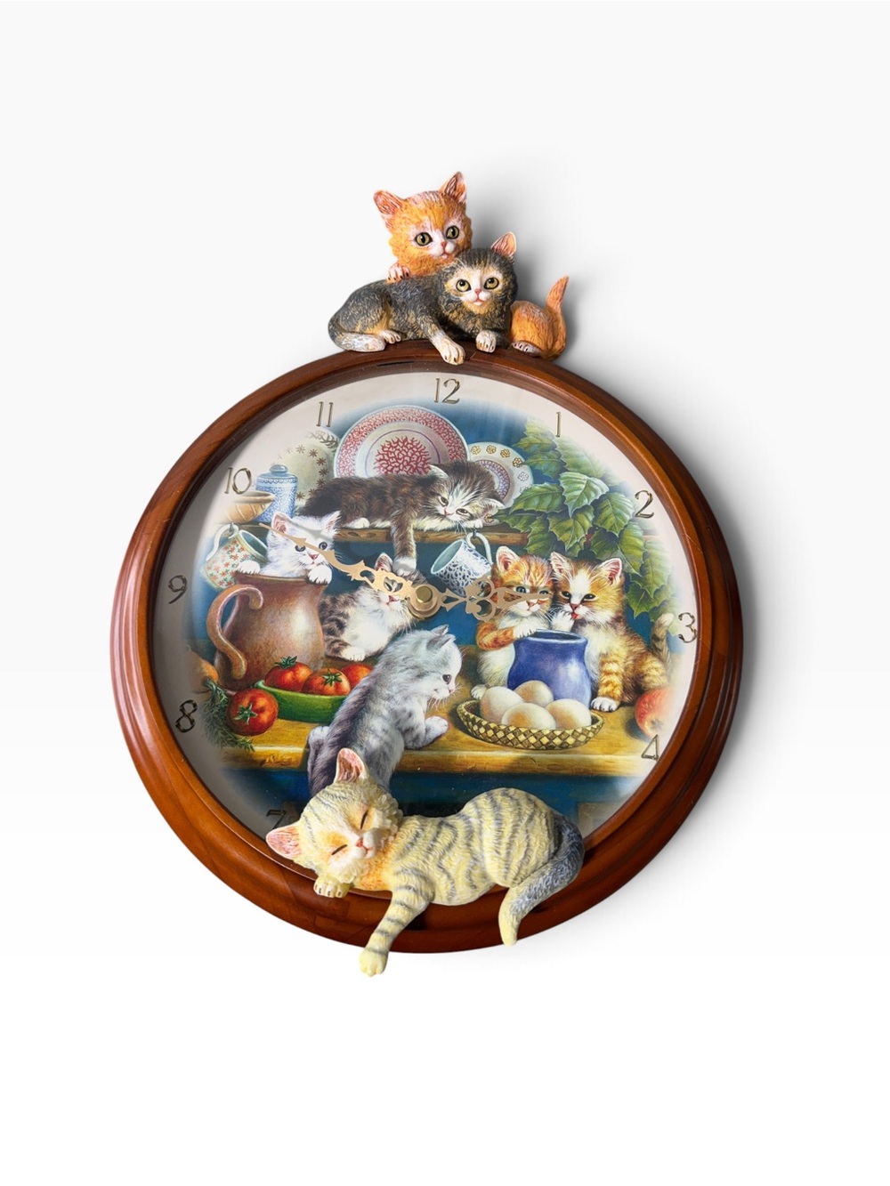 Kitchen Capers Cat Art Retro Wall Clock